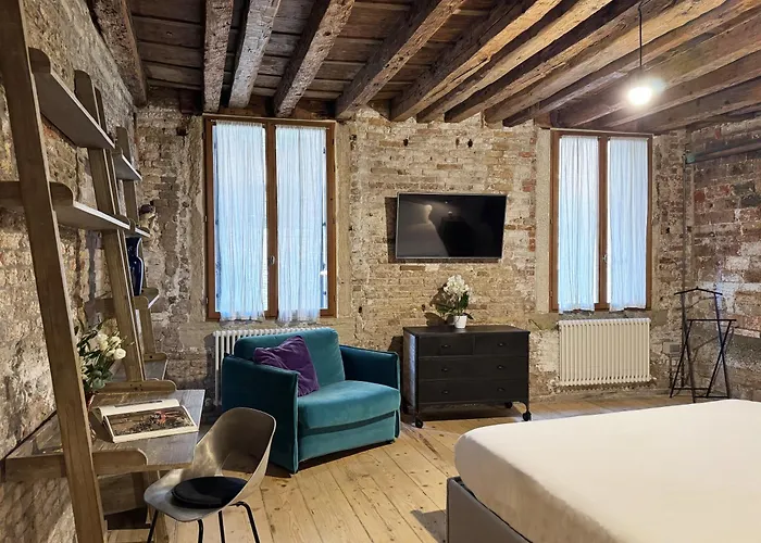 Palazzetto San Marco * Venise